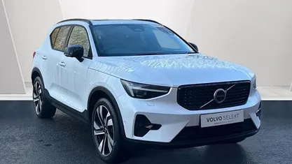 Used 2025 Volvo XC40 Ultra SUV | £35,023 (Fair price)