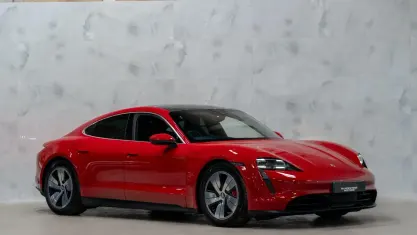 Usado Porsche Taycan 419 kW (571 HP) 2022 Sedan