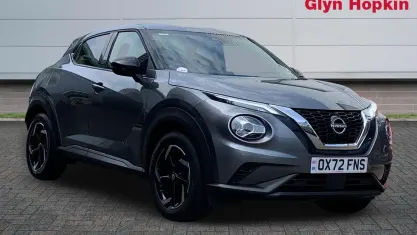Used Nissan Juke N-Connecta 114 HP (83 kW) 2023 Grey SUV