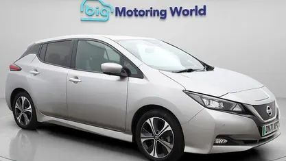 Used Nissan Leaf Tekna 110 kW (150 HP) 2021 Silver Hatchback