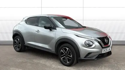 Used Nissan Juke N-Connecta 114 HP (83 kW) 2025 Silver SUV