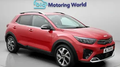 Used Kia Stonic GT-Line 120 HP (88 kW) 2022 Red SUV