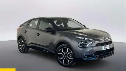 Begagnad Citroën e-C4 100 kW (136 HK) 2023 Halvkombi
