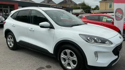 Used Ford Kuga Zetec 120 HP (88 kW) 2021 White SUV