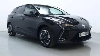 Used MG MG4 EV Trophy 150 kW (204 HP) 2025 Hatchback