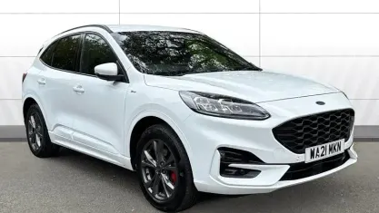 Usado Ford Kuga ST-Line 190 HP (139 kW) 2021 SUV