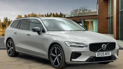 Used 2025 Volvo V60 Ultra Estate | £39,985 (Fair price)