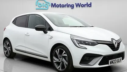 Used Renault Clio V RS Line 90 HP (66 kW) 2023 Hatchback