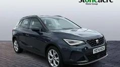 Grey New 2025 Seat Arona FR Sport SUV | £19,495 (Fair price)