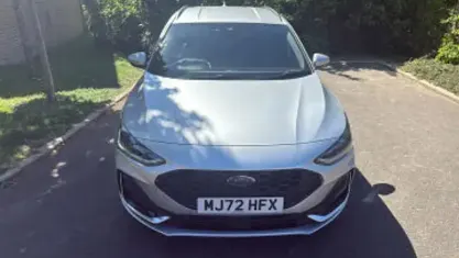 Begagnad Ford Focus ST-Line 120 HK (88 kW) 2022 Kombi