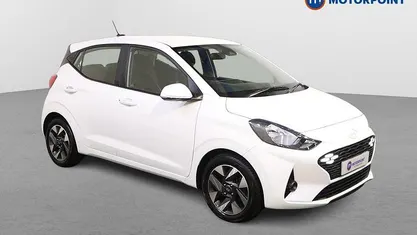 Used Hyundai i10 Advanced 63 HP (46 kW) 2025 White Hatchback