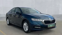 Petrol blue Used 2024 Skoda Octavia SE Hatchback | £17,477 (Fair price)
