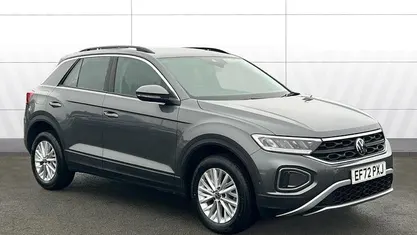 Used 2024 VW T-Roc Life SUV | £17,519 (Fair price)