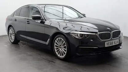Black Used 2019 BMW 530e Sedan | £15,050 (Fair price)