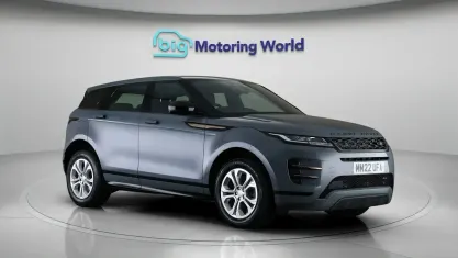 Begagnad Land Rover Range Rover evoque R-Dynamic 166 HK (122 kW) 2022 Grå SUV