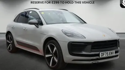 Used Porsche Macan 265 HP (194 kW) 2025 Crayon grey SUV