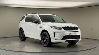 Fuji white Used 2022 Land Rover Discovery Sport HSE Dynamic SUV | £27,850 (Fair price)
