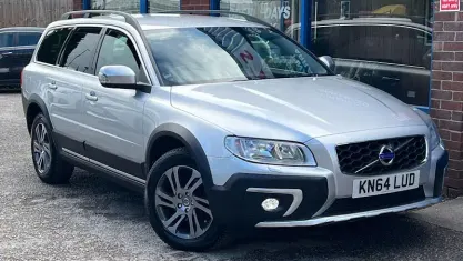 Used Volvo XC70 SE 215 HP (158 kW) 2014 Silver Estate