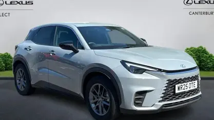 Begagnad Lexus LBX 136 HK (100 kW) 2026 SUV