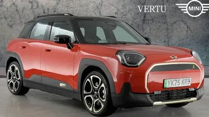 New Mini Aceman Exclusive 160 kW (218 HP) 2026 Red SUV