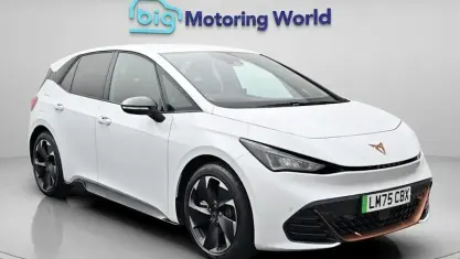 Used Cupra Born e-Boost 169 kW (231 HP) 2025 White Hatchback