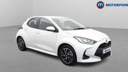 Used Toyota Yaris Hybrid Design 116 HP (85 kW) 2025 Hatchback