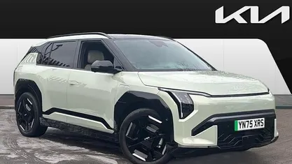 Used 2025 Kia EV3 GT-Line S SUV | £34,981 (Fair price)