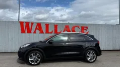 Used 2017 Kia Niro First Edition SUV | £14,795 (Fair price)
