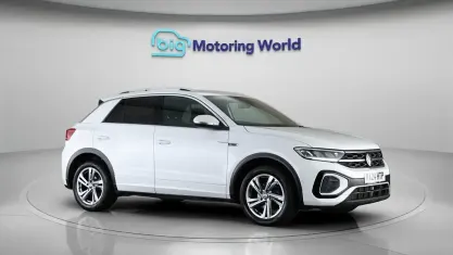 Used VW T-Roc R-line 150 HP (110 kW) 2024 White SUV