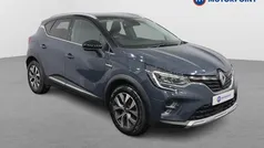 Blue/black Used 2020 Renault Captur Version S SUV | £12,449 (Fair price)