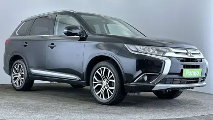 Used Mitsubishi Outlander 150 HP (110 kW) 2017 Black SUV