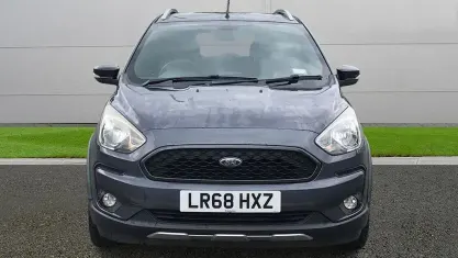 Usado Ford Ka Plus Active 86 HP (63 kW) 2018 Cinzento Citadino