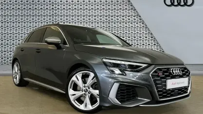 Begagnad Audi S3 Sportback Comfort 310 HK (228 kW) 2022 Grå Halvkombi