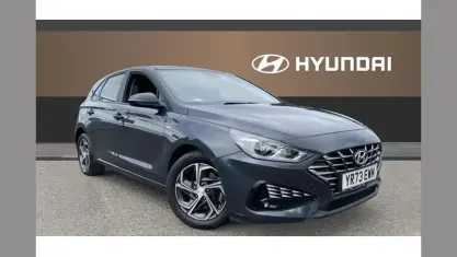 Used Hyundai i30 SE 120 HP (88 kW) 2023 Grey Hatchback