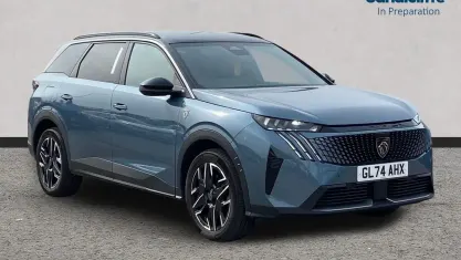 Used Peugeot 5008 GTi 136 HP (100 kW) 2025 Blue SUV