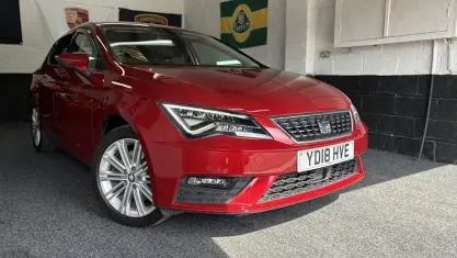 Used Seat Leon XCELLENCE 184 HP (135 kW) 2018 Red Hatchback