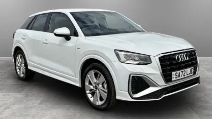 Used Audi Q2 S-Line 110 HP (80 kW) 2022 White SUV