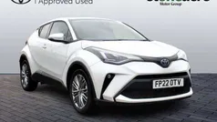 White Used 2022 Toyota C-HR SUV | £21,850 (Fair price)