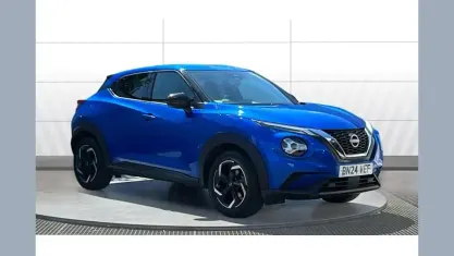 Used Nissan Juke N-Connecta 114 HP (83 kW) 2023 Blue SUV
