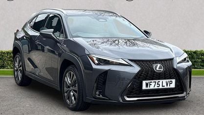 Usado Lexus UX 300h Sport Design Packet 199 CV (146 kW) 2026 SUV