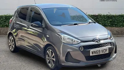 Used Hyundai i10 Premium SE 88 HP (64 kW) 2019 Grey Hatchback
