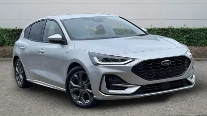 New Ford Focus ST-Line 155 HP (114 kW) 2025 Hatchback