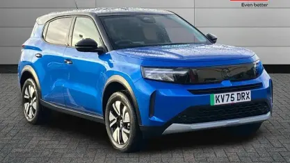 Used Vauxhall Frontera 83 kW (113 HP) 2023 Blue SUV