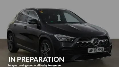 Usado Mercedes GLA200 Executive 163 HP (119 kW) 2022 SUV
