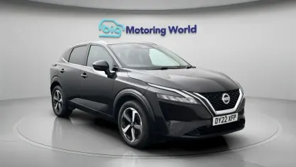 Used Nissan Qashqai N-Connecta 140 HP (102 kW) 2022 Black SUV