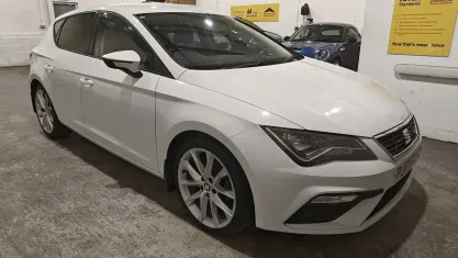 Used Seat Leon FR 150 HP (110 kW) 2017 White Hatchback