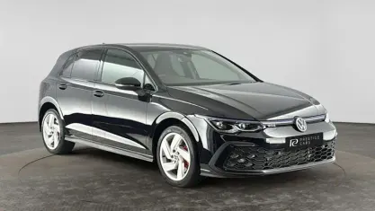 Used VW Golf VIII GTE 245 HP (180 kW) 2024 Hatchback