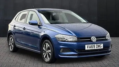 Blue Used 2020 VW Polo SE Hatchback | £11,490 (Fair price)