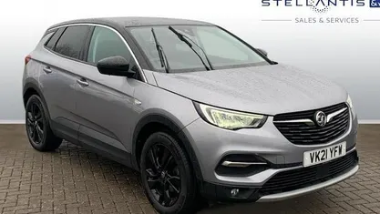 Used Vauxhall Grandland X SRi 131 HP (96 kW) 2021 SUV