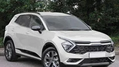 White Used 2023 Kia Sportage GT-Line SUV | £24,795 (Fair price)